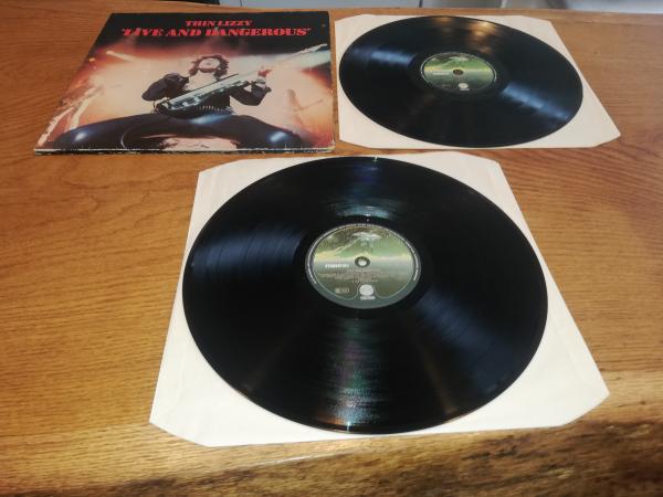 Thin Lizzy Live and Dangerous 1978 Vertigo 6641810 Deutsche Pressung VG+/VG